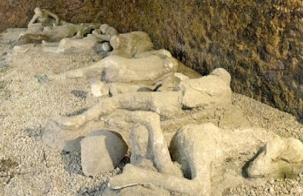 Orto dei fuggiaschi, visit to ancient Pompeii